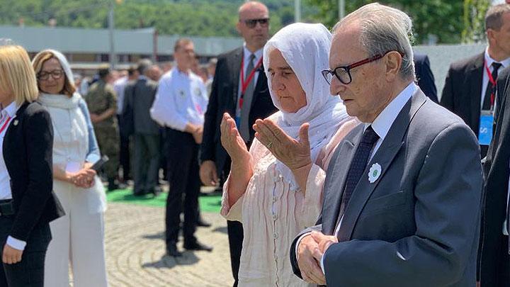 President Agius pays respects to victims