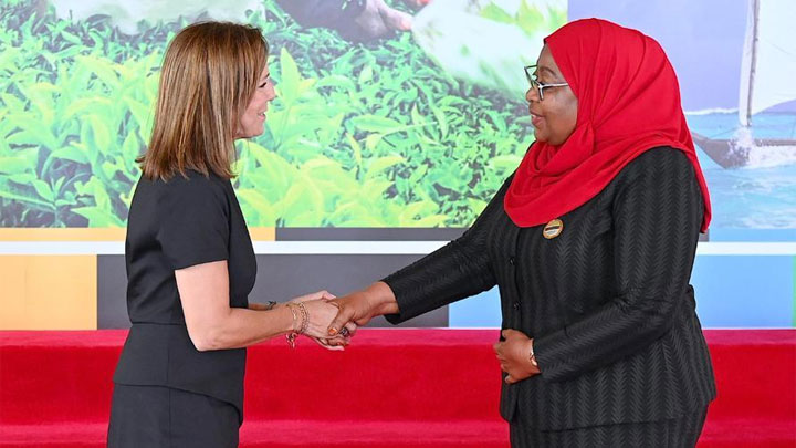 President Gatti Santana meets with the President of Tanzania, Her Excellency Samia Suluhu Hassan