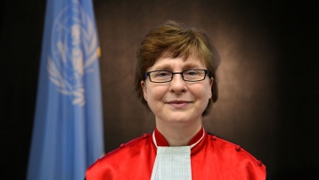 Judge Claudia Hoefer